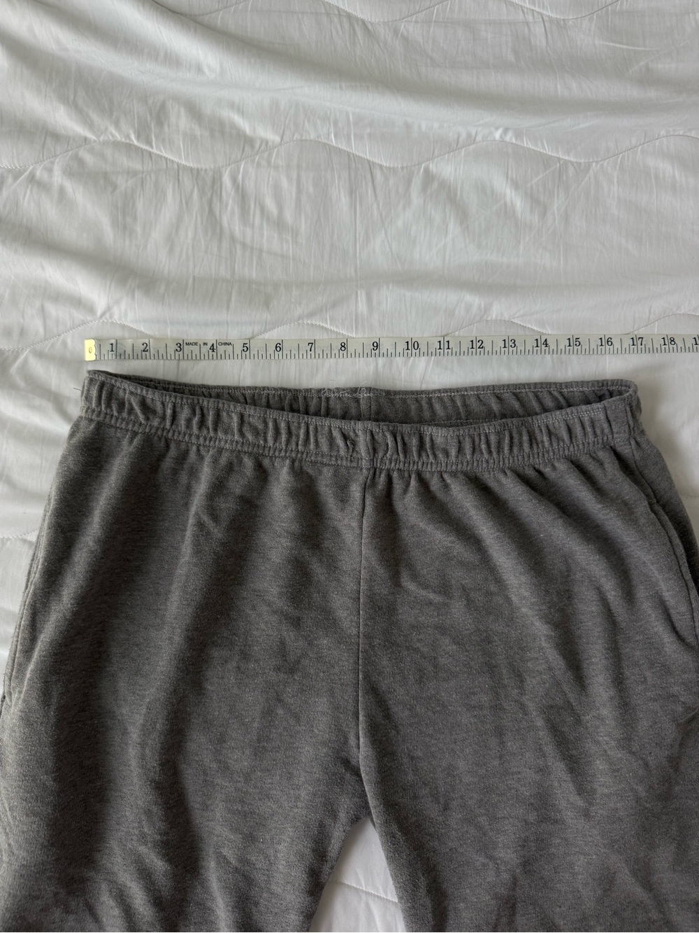 Sweatshorts - Picture 4 of 5